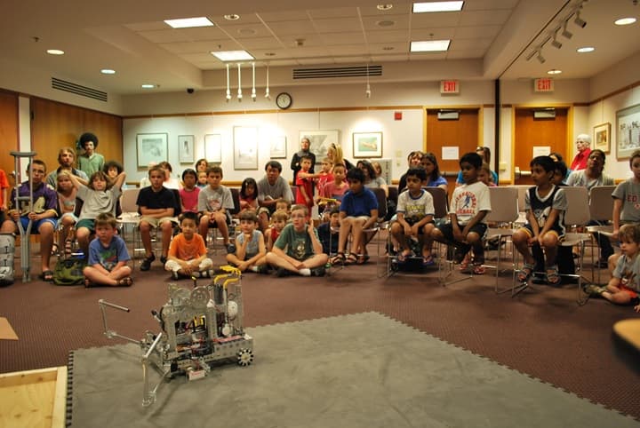 Presenting the robot to children at the Acton library